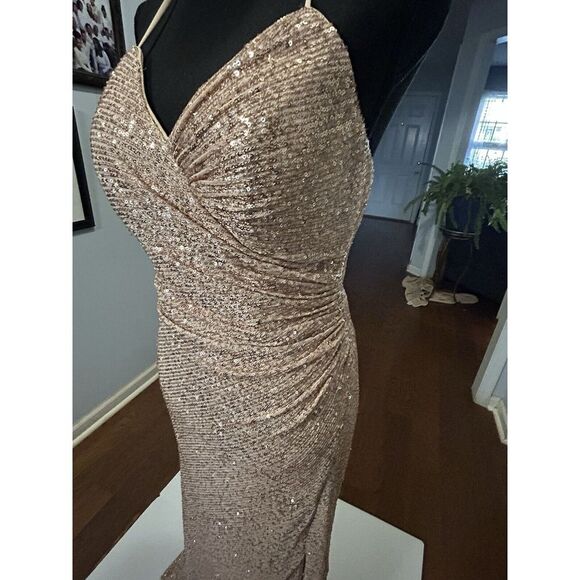 Elizabeth K Rose Gold Sequin Backless‎ Gown, Size M. Prom Formal - Picture 2 of 8